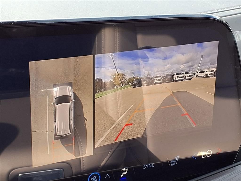 Thumbnail: 2026 Chevrolet Tahoe - 21