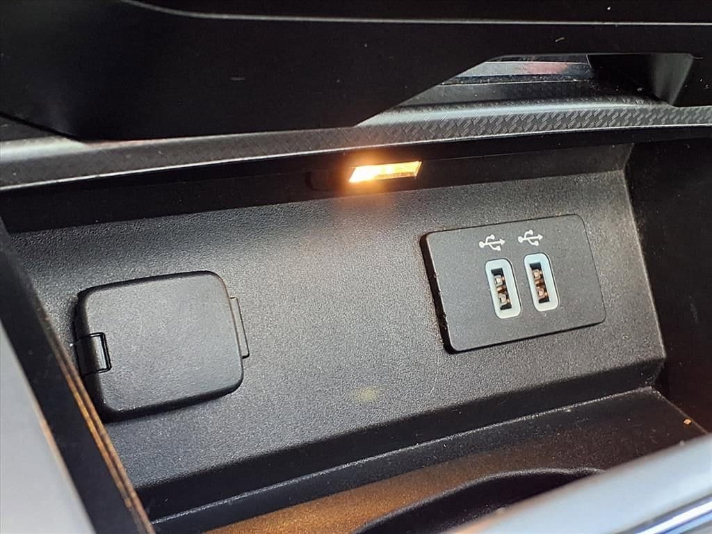 Thumbnail: 2016 Ford F-150 - 24