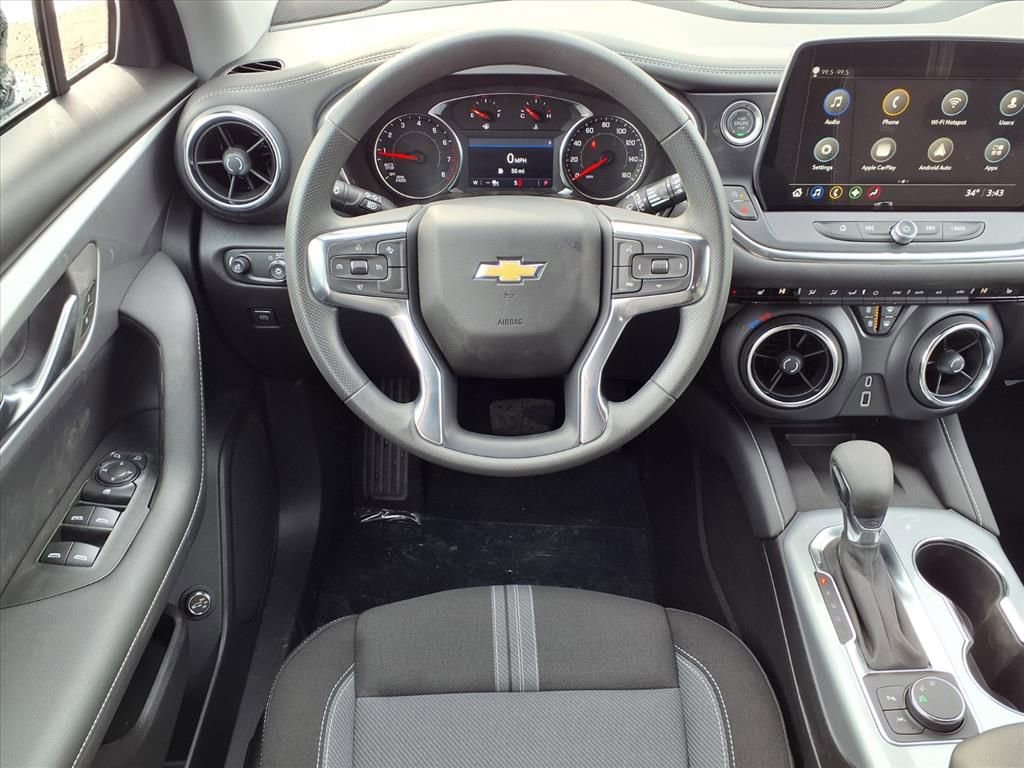 Thumbnail: 2026 Chevrolet Blazer - 10