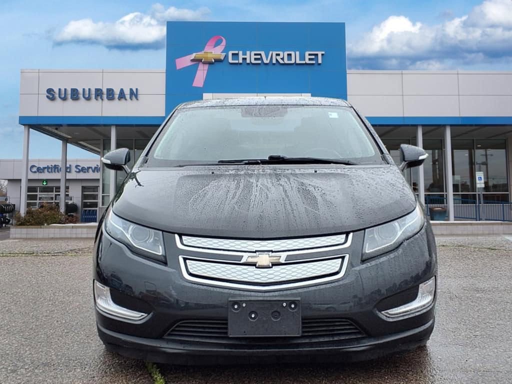 Used 2014 Chevrolet Volt Base with VIN 1G1RE6E49EU133369 for sale in Ann Arbor, MI