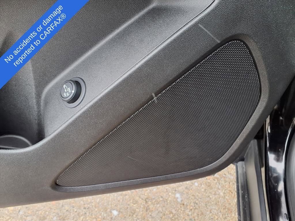 Thumbnail: 2022 Chevrolet Equinox - 17