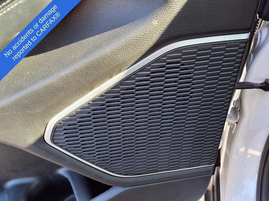 Thumbnail: 2022 Jeep Grand Cherokee - 16