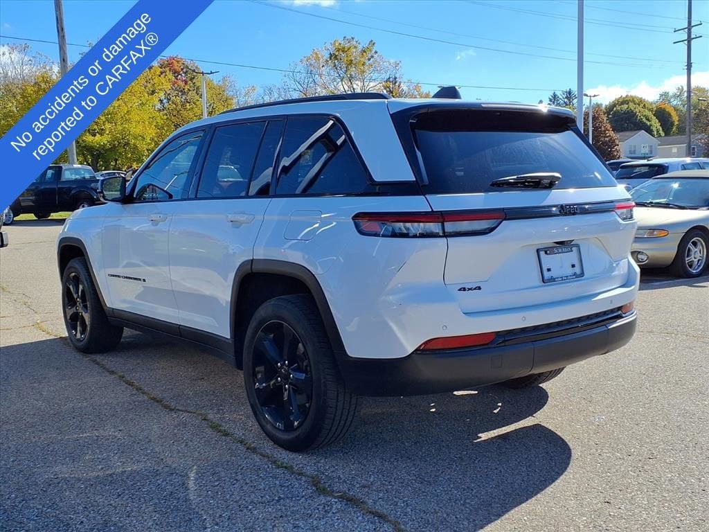 Thumbnail: 2022 Jeep Grand Cherokee - 8