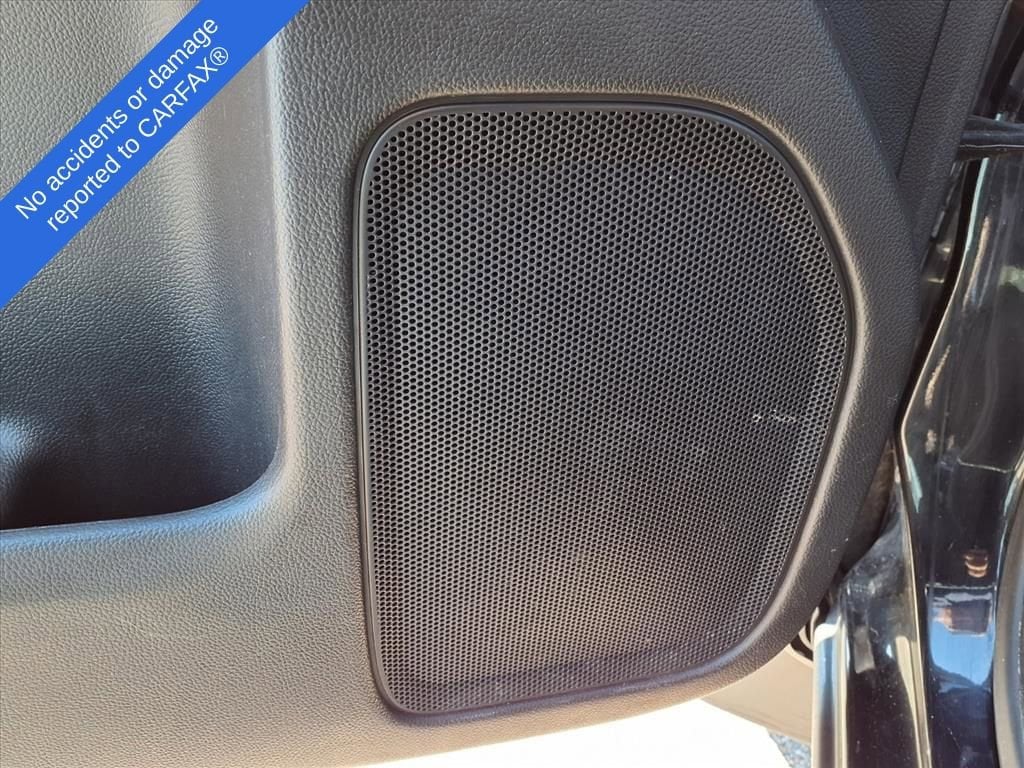 Thumbnail: 2017 Chevrolet Silverado 1500 - 18