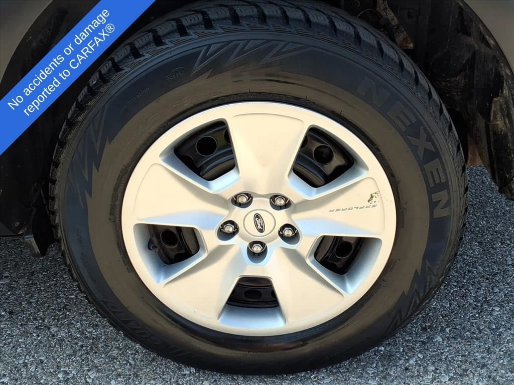 Thumbnail: 2011 Ford Explorer - 10