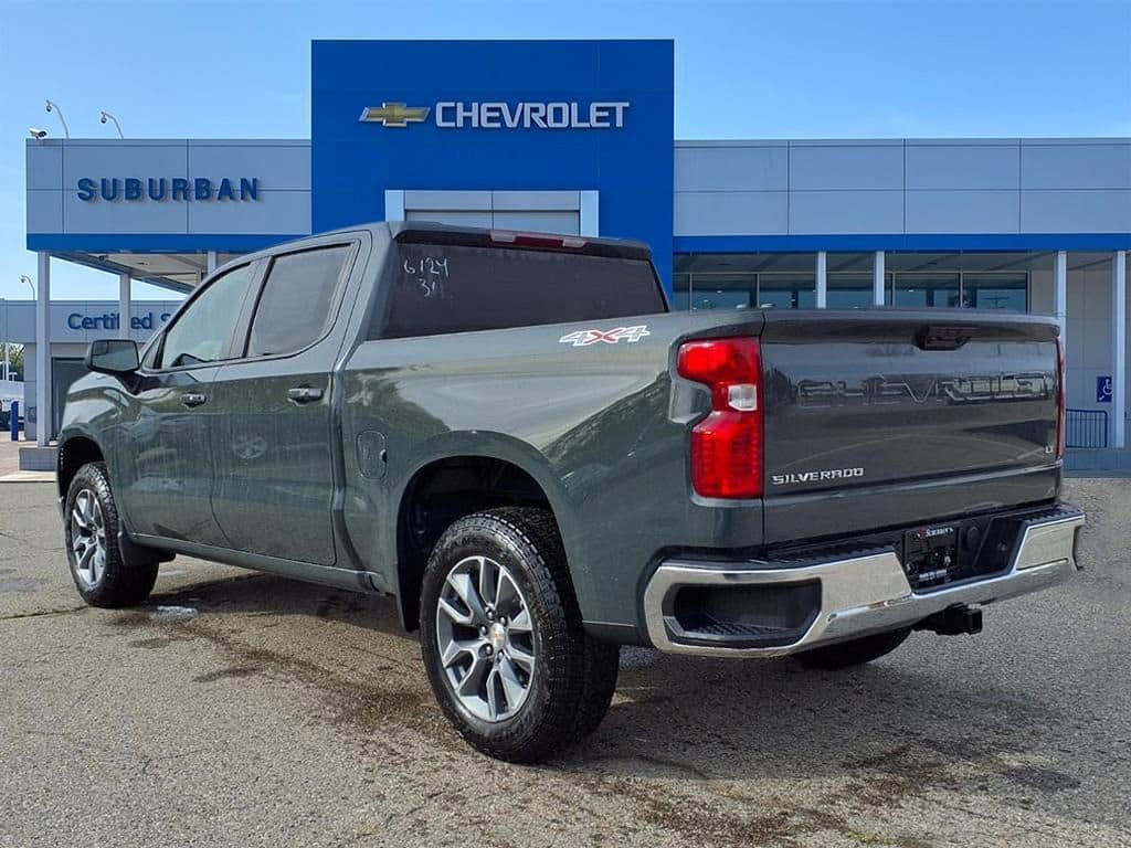 Thumbnail: 2026 Chevrolet Silverado 1500 - 6