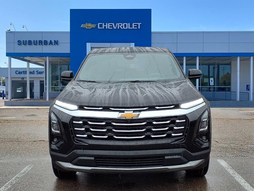 2026 Chevrolet Equinox LT photo 2