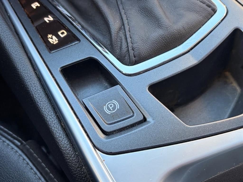 Thumbnail: 2015 Cadillac SRX - 27