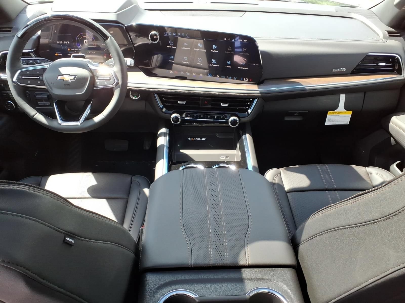 Thumbnail: 2026 Chevrolet Suburban - 10