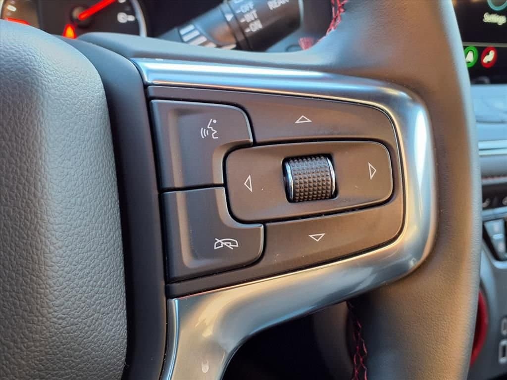 Thumbnail: 2025 Chevrolet Blazer - 27