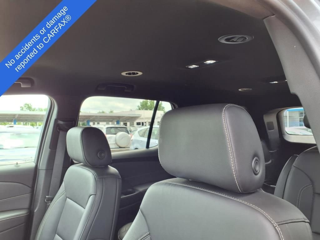 Thumbnail: 2023 Chevrolet Traverse - 17