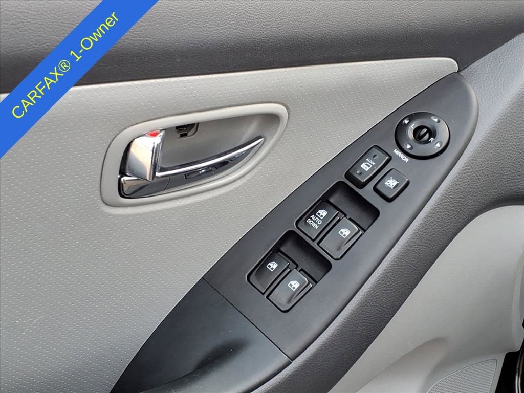 Thumbnail: 2010 Hyundai Elantra - 18