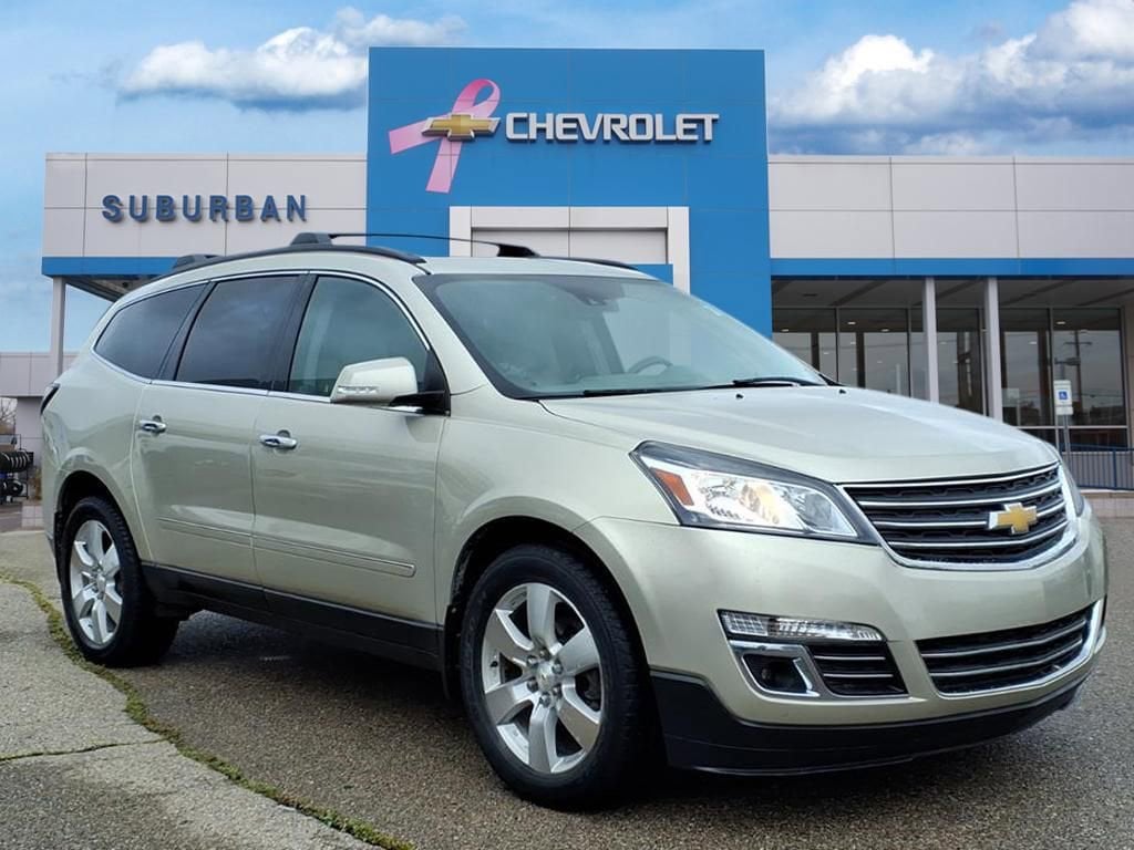 Thumbnail: 2014 Chevrolet Traverse - 3