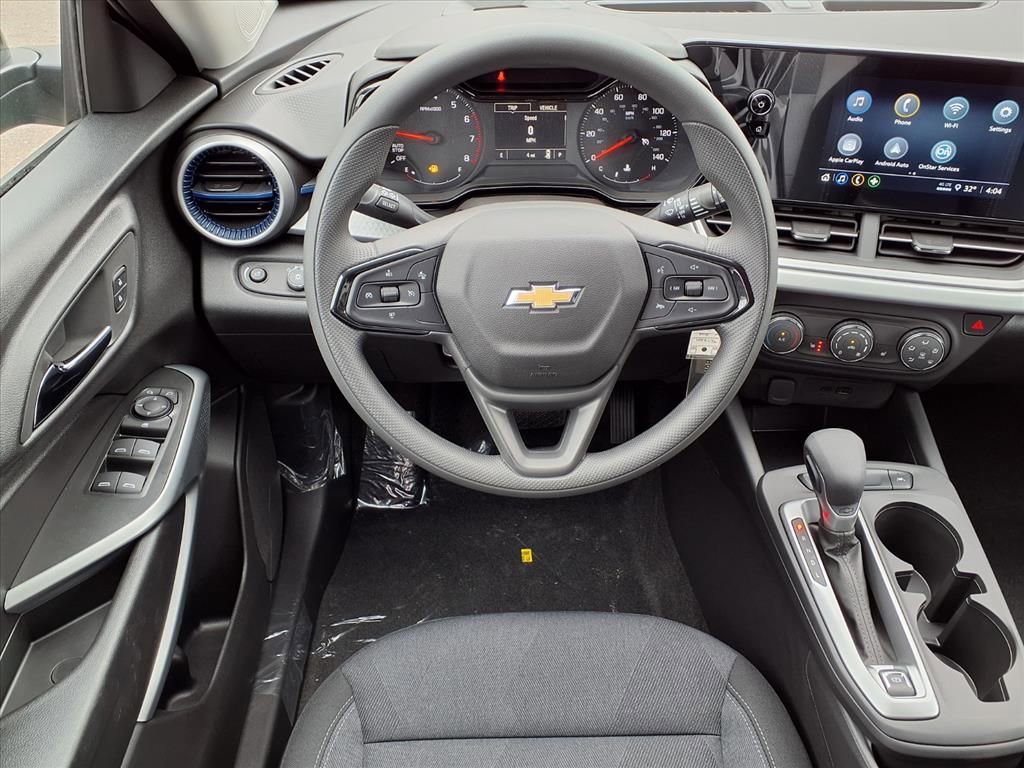 Thumbnail: 2026 Chevrolet Trax - 10