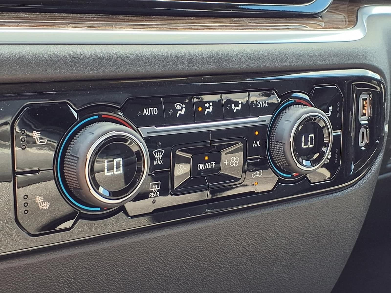 2026 Chevrolet Silverado 1500 LT - Photo 20