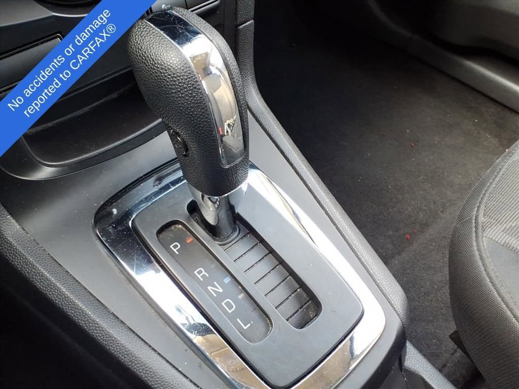 Thumbnail: 2011 Ford Fiesta - 22