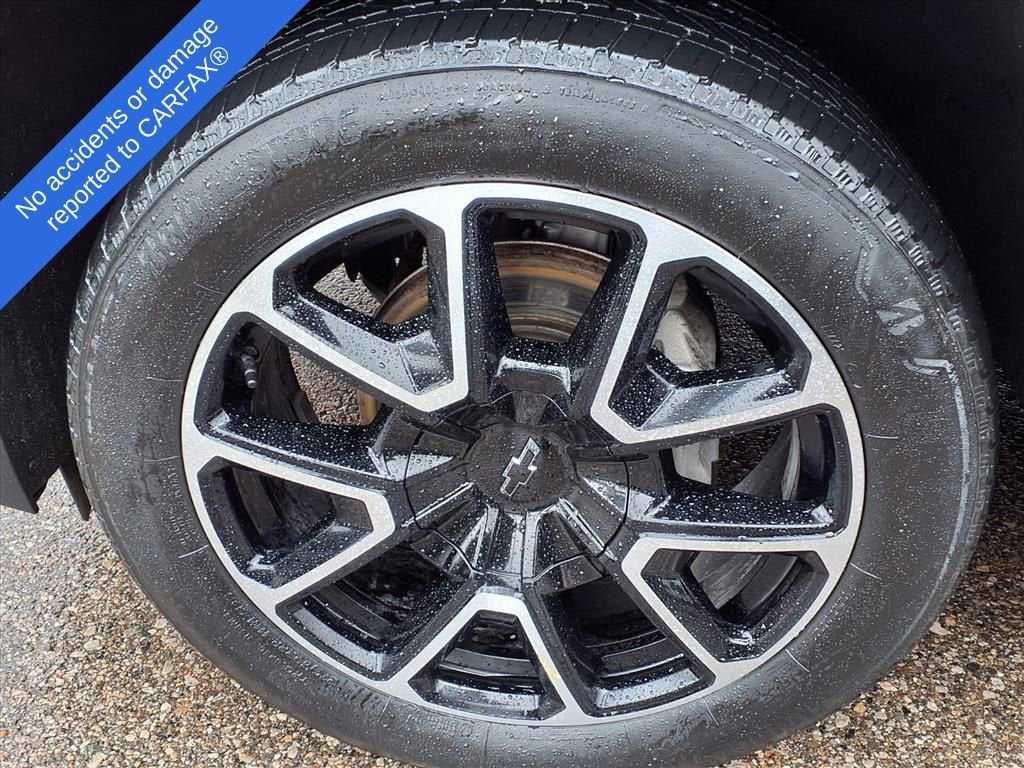 Thumbnail: 2023 Chevrolet Tahoe - 9