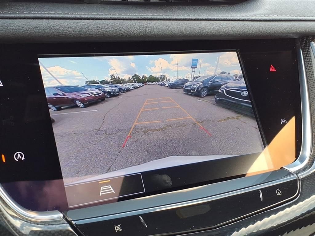 Thumbnail: 2023 Cadillac XT6 - 23