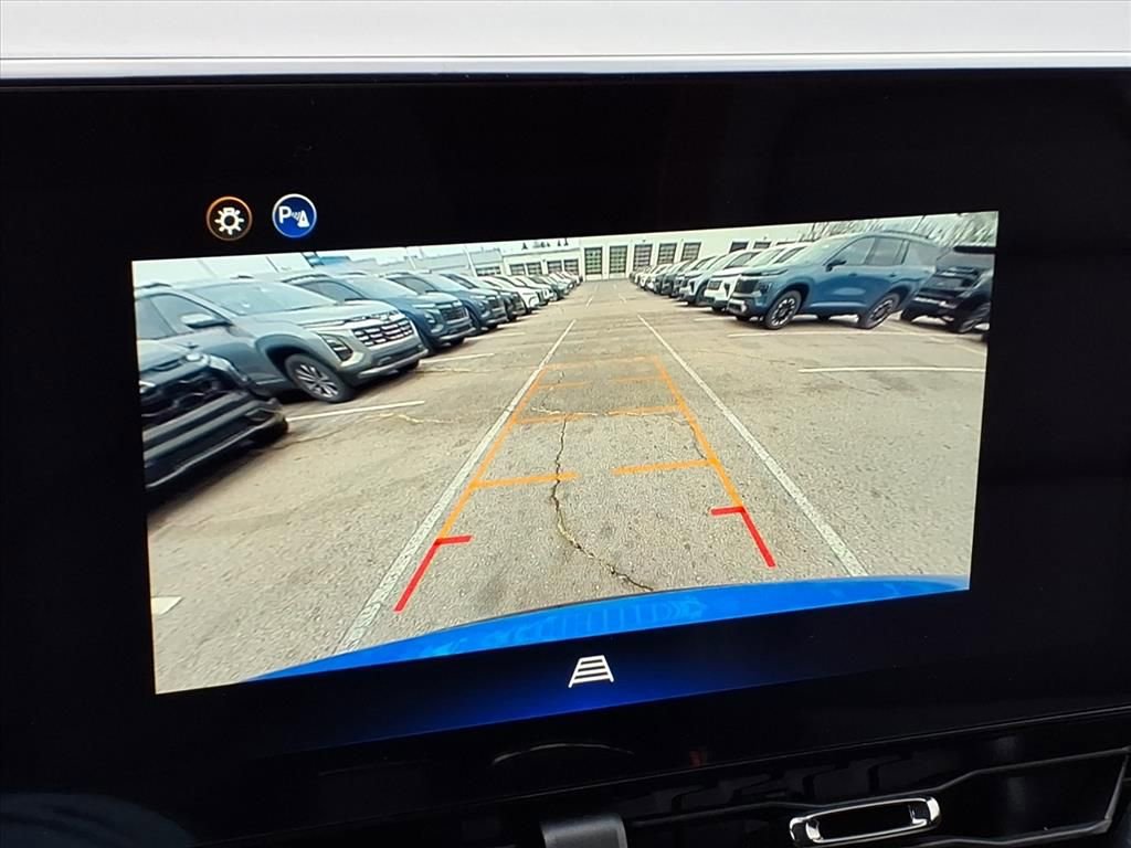 Thumbnail: 2026 Chevrolet Equinox - 20