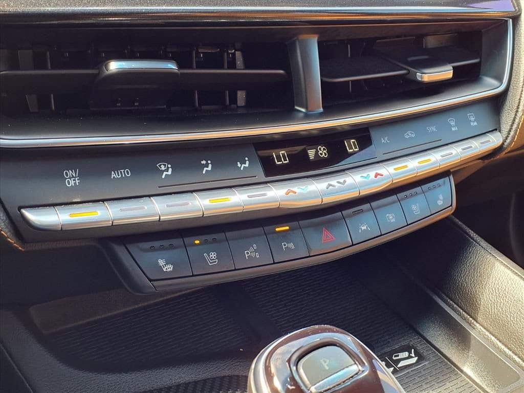 Thumbnail: 2024 Cadillac CT5 - 24