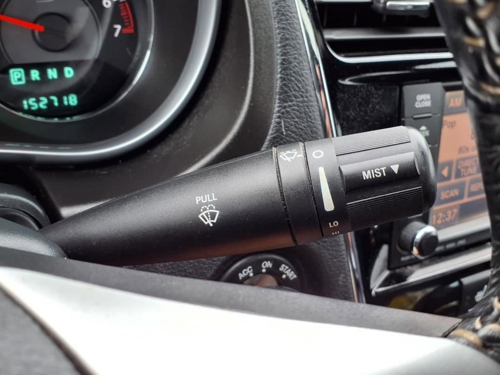 Thumbnail: 2012 Chrysler 200 - 19