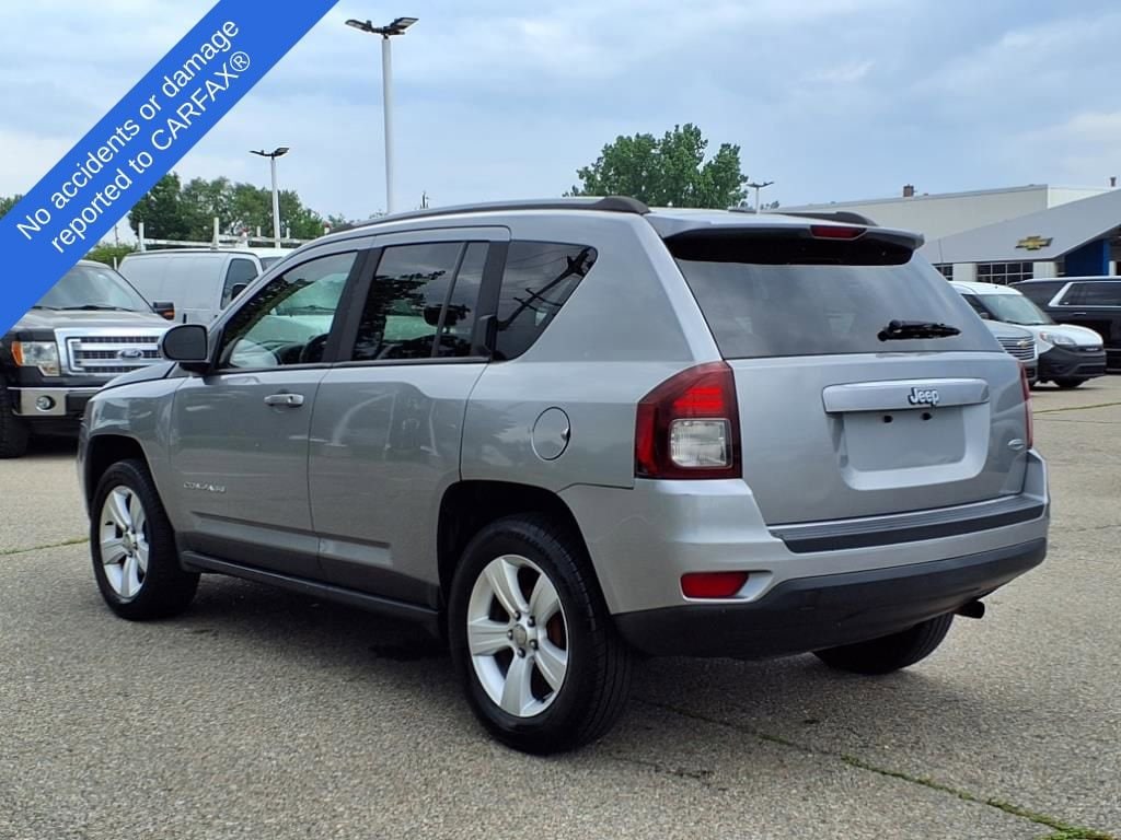 Thumbnail: 2015 Jeep Compass - 8