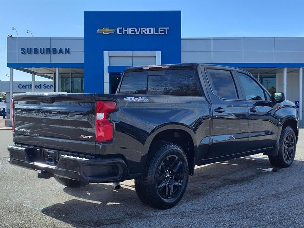 Thumbnail: 2026 Chevrolet Silverado 1500 - 4