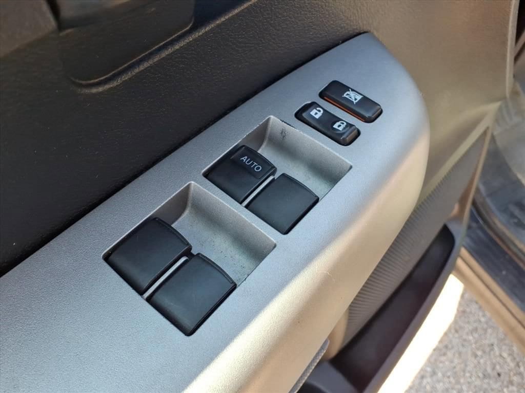 Thumbnail: 2008 Toyota Tundra - 15