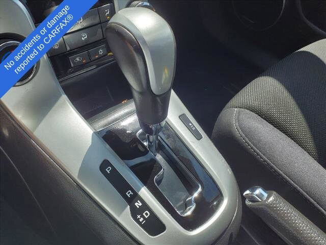2014 Chevrolet Cruze LT 25