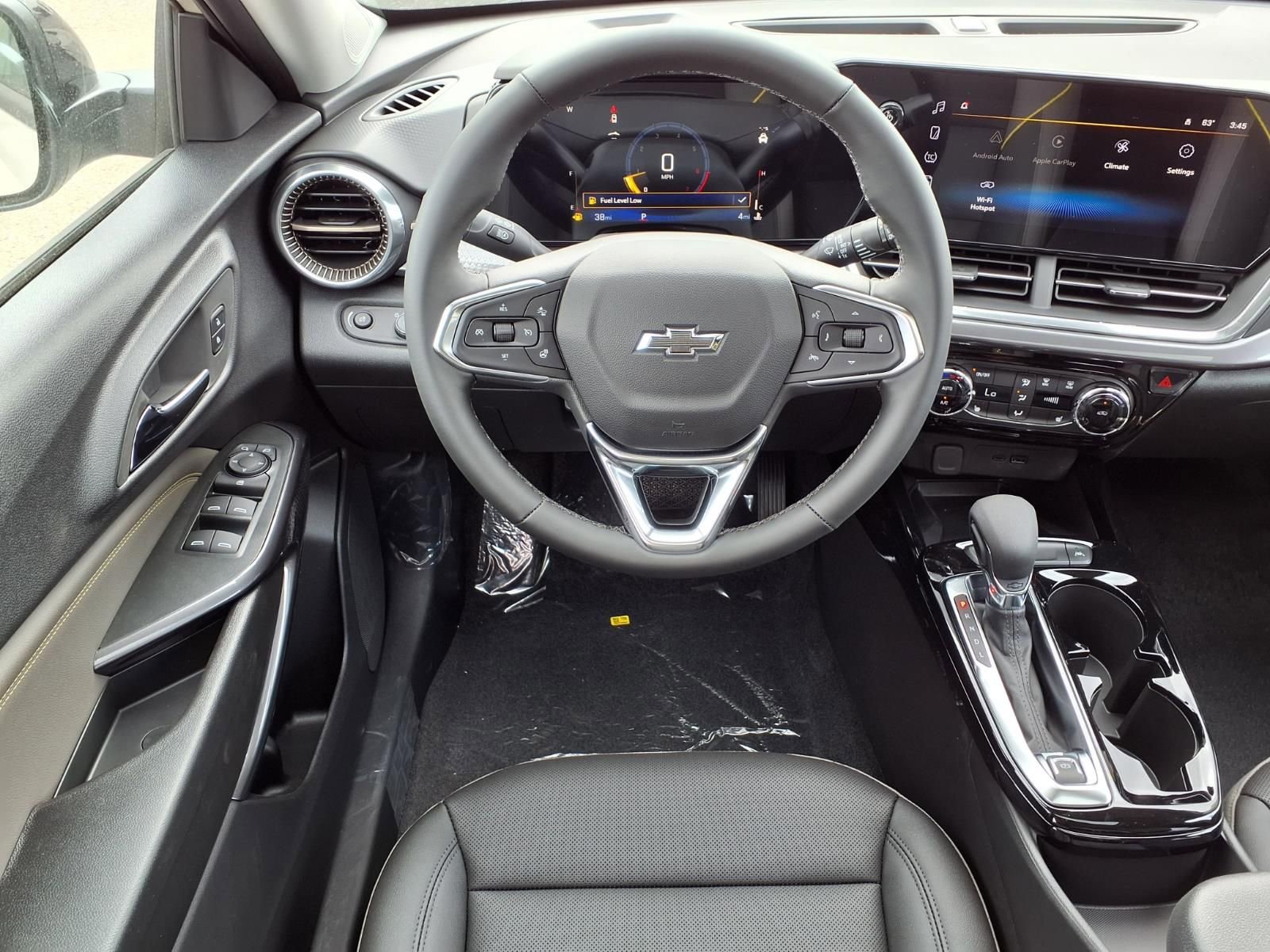 Thumbnail: 2026 Chevrolet Trax - 11
