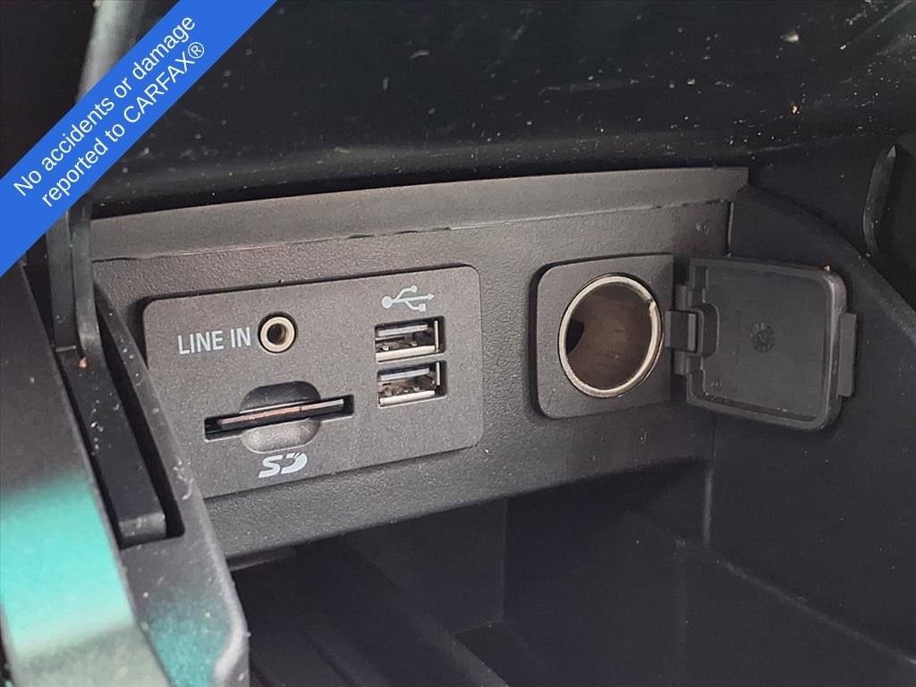 Thumbnail: 2014 Ford Explorer - 27