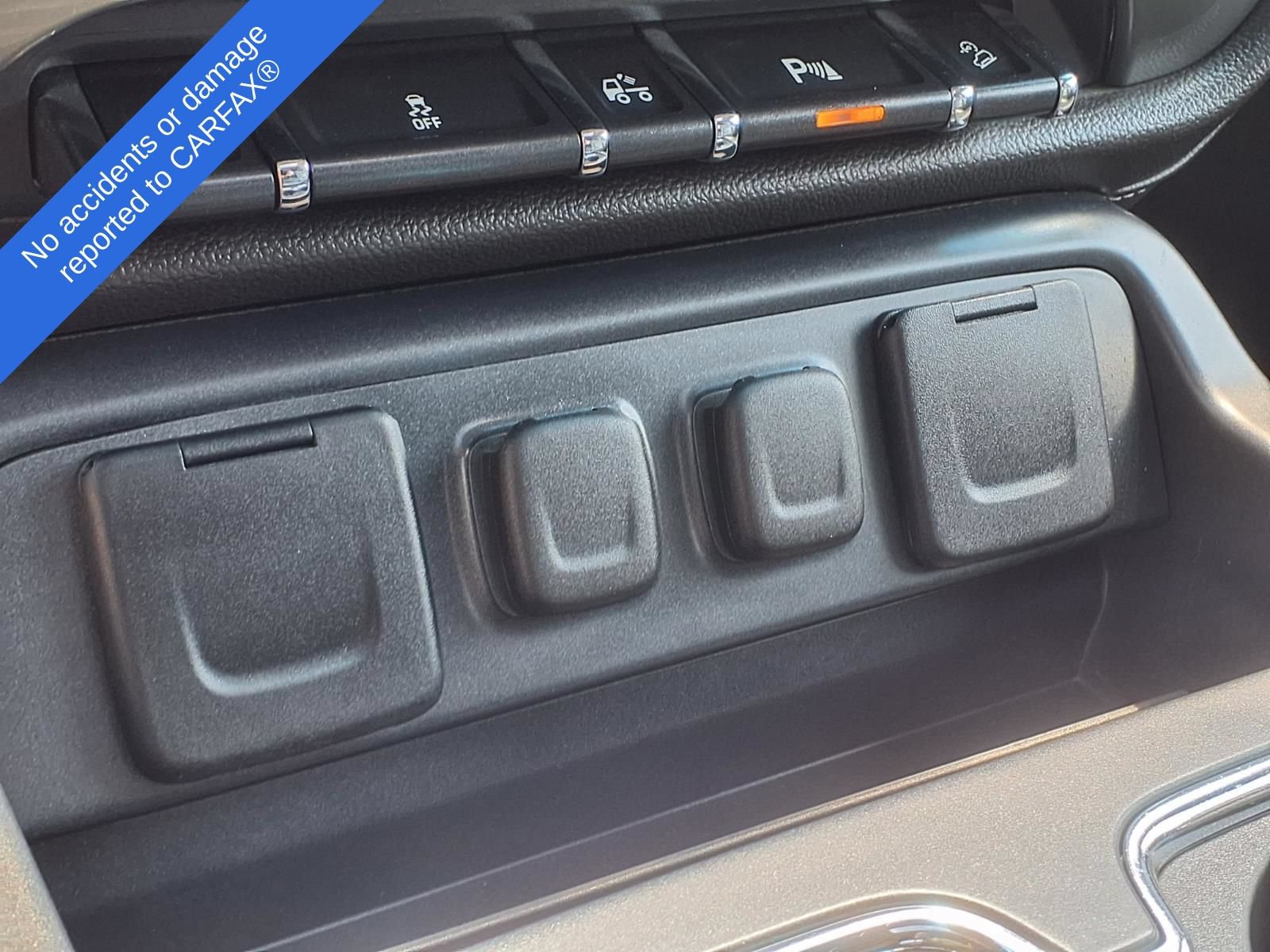 Thumbnail: 2014 Chevrolet Silverado 1500 - 28