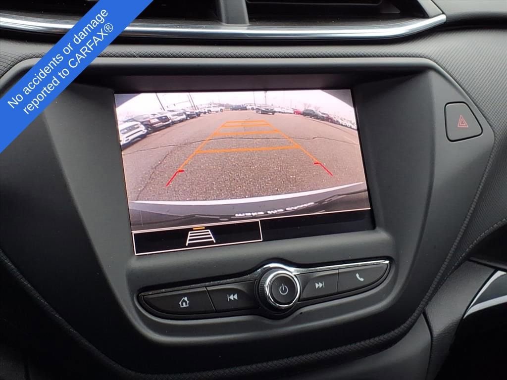 Thumbnail: 2023 Chevrolet TrailBlazer - 24