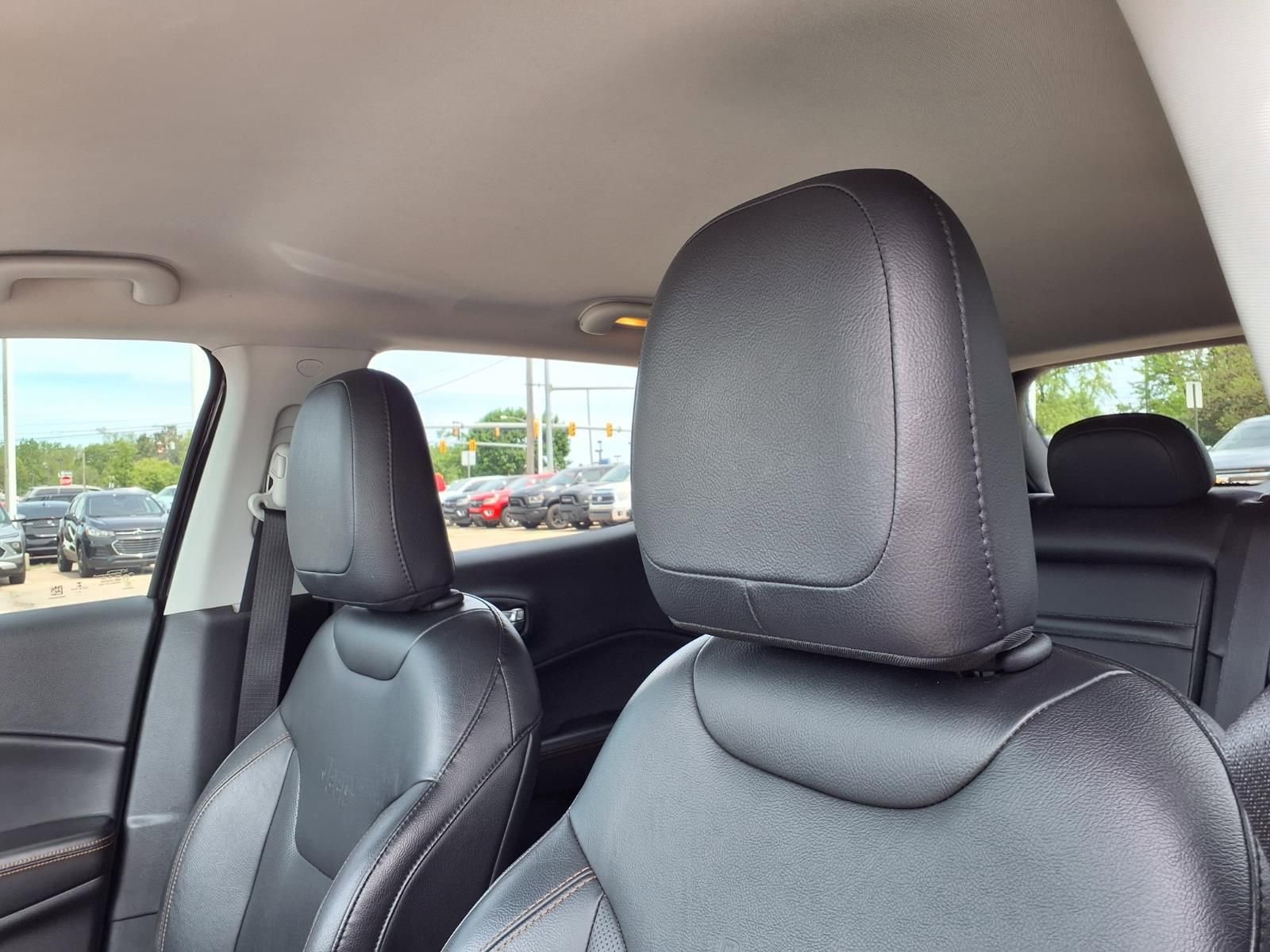 Thumbnail: 2018 Jeep Compass - 19