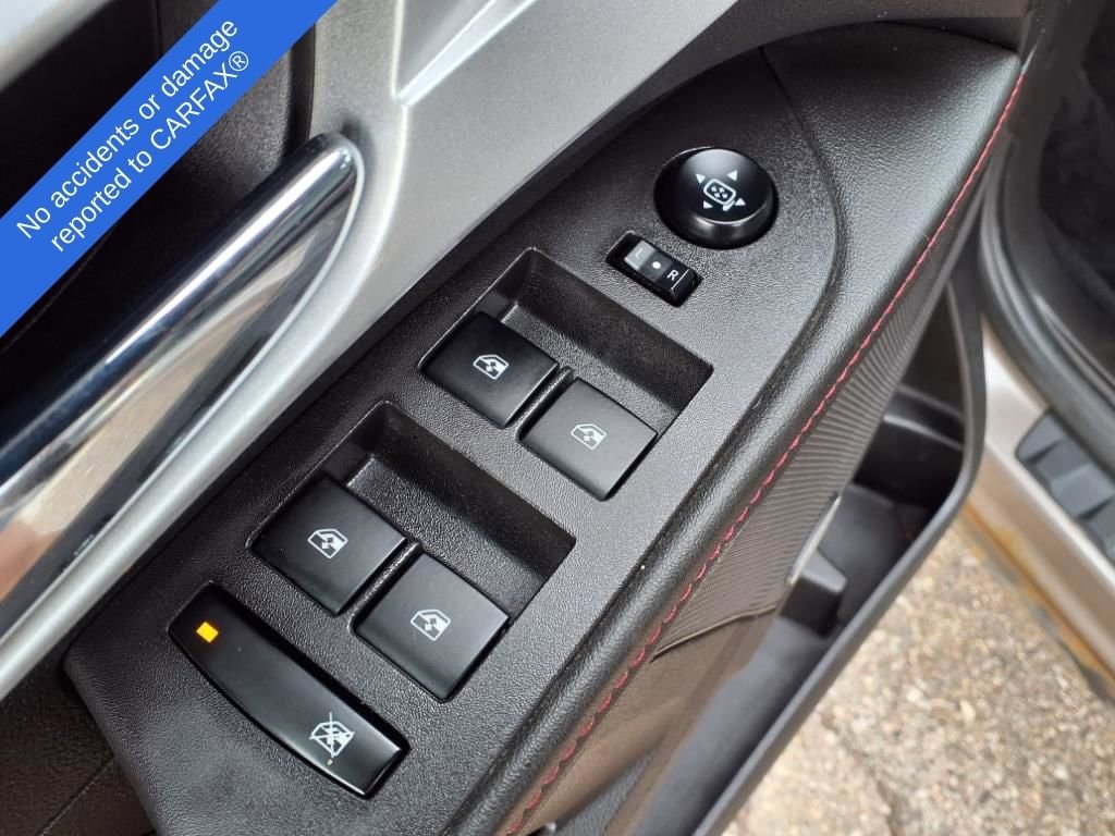 2012 Chevrolet Equinox LT 16