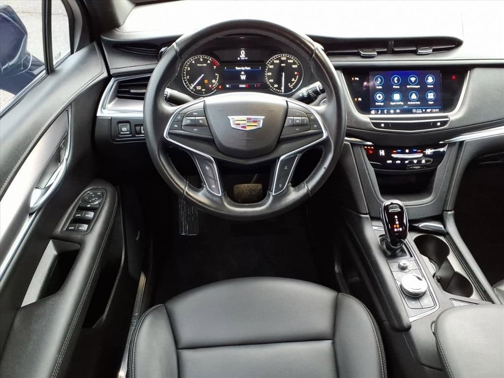 Thumbnail: 2022 Cadillac XT5 - 12