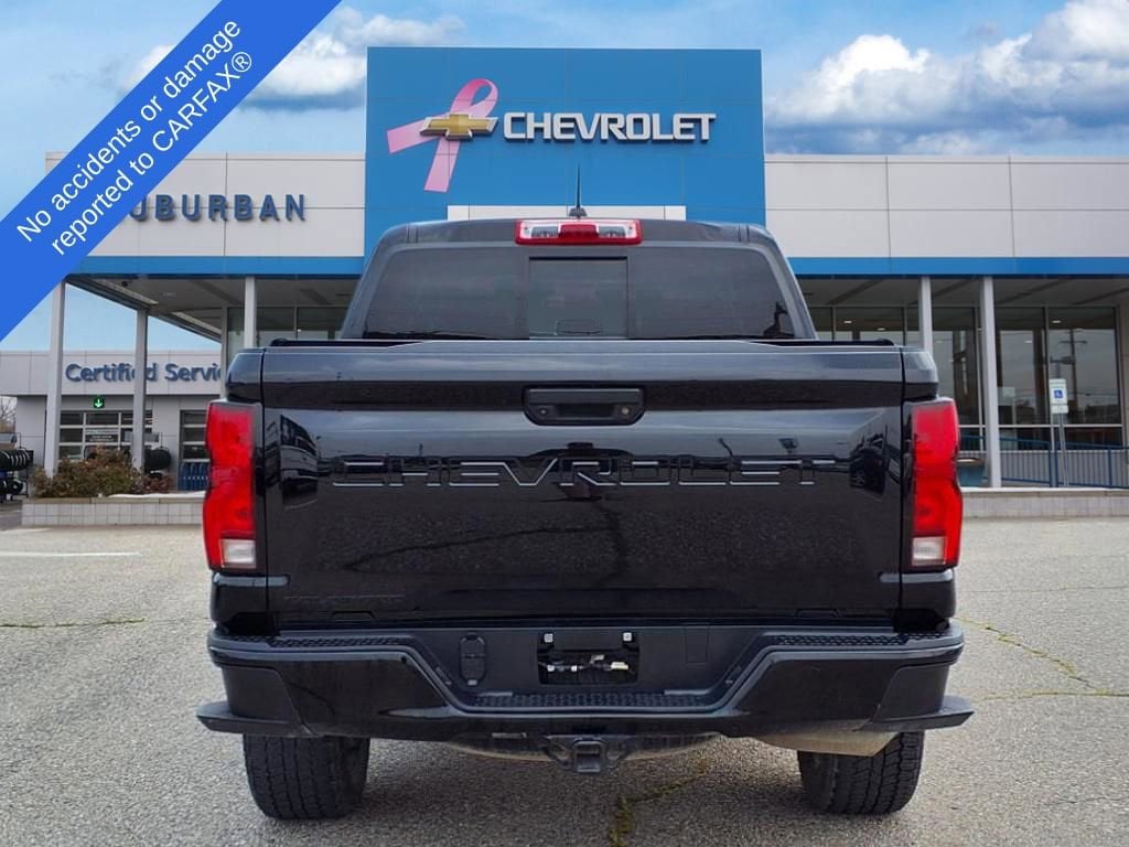 Thumbnail: 2023 Chevrolet Colorado - 7