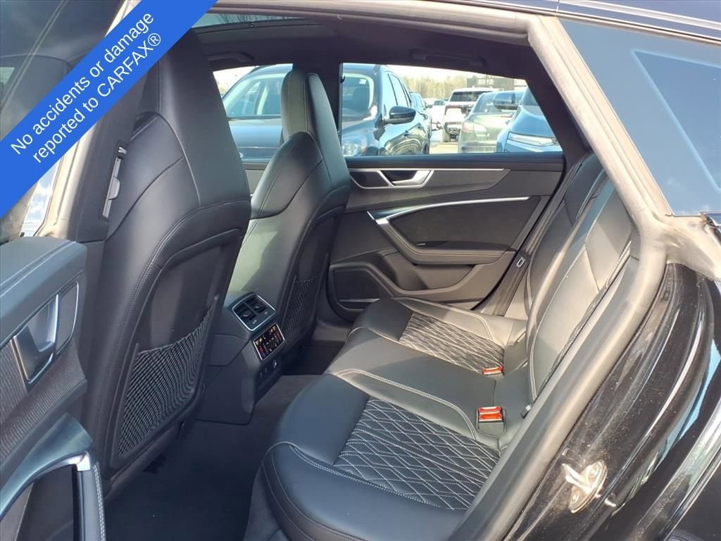 Thumbnail: 2021 Audi S7 - 11