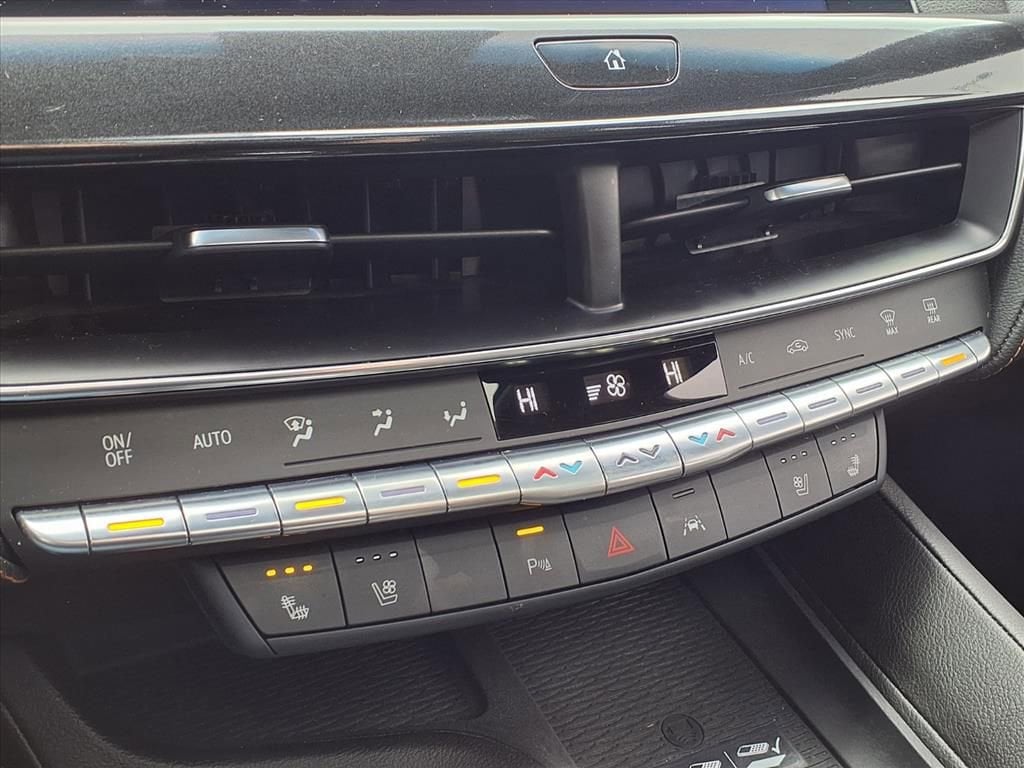 Thumbnail: 2022 Cadillac CT5 - 25