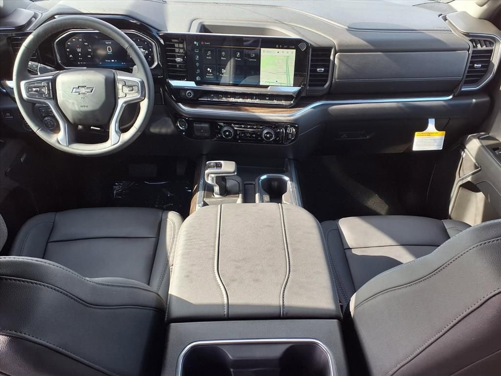 Thumbnail: 2026 Chevrolet Silverado 1500 - 11