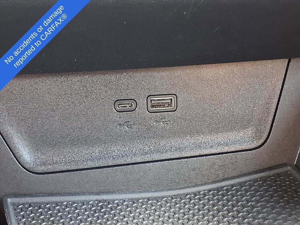 Thumbnail: 2025 Chevrolet Equinox - 25