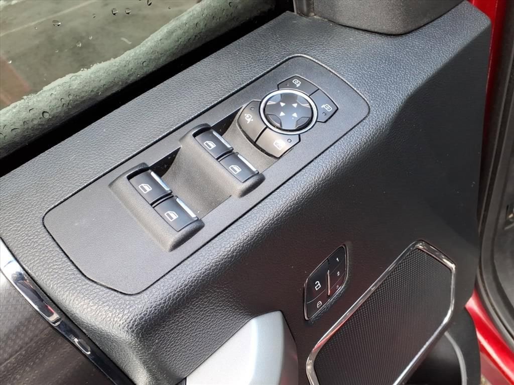 Thumbnail: 2016 Ford F-150 - 17