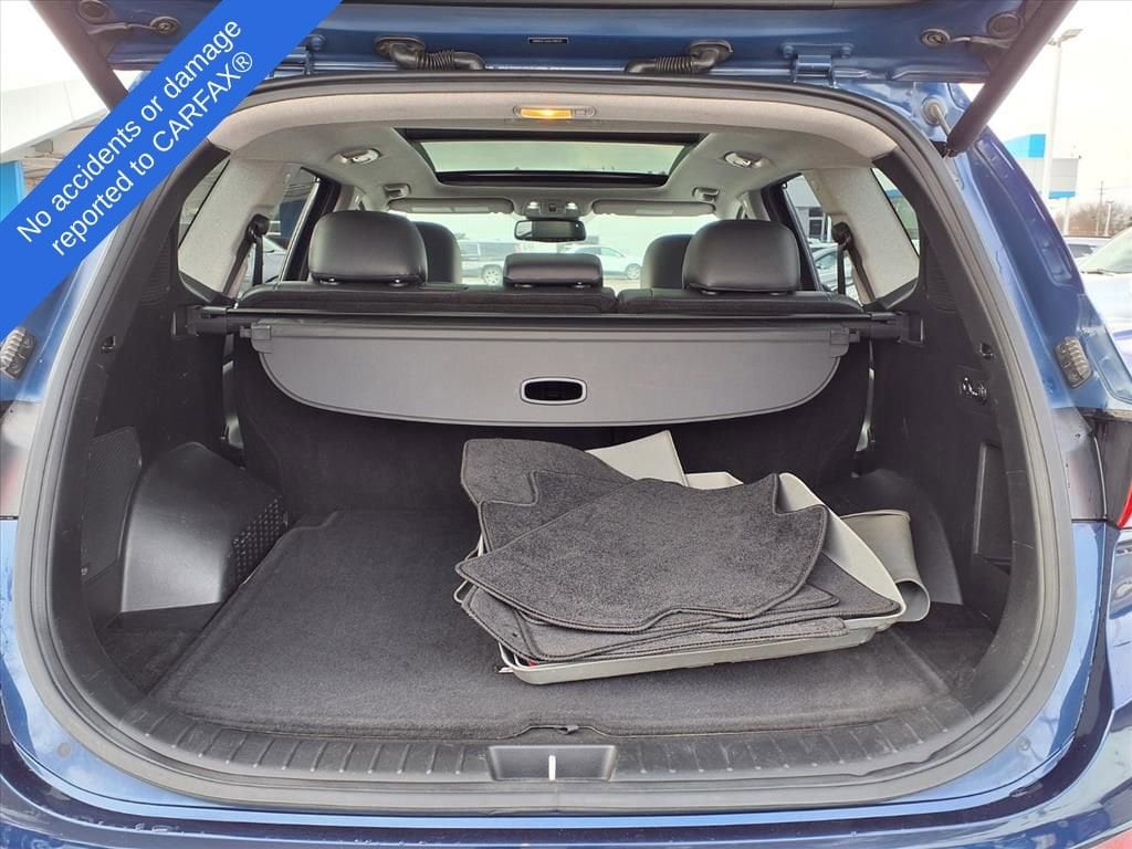 Thumbnail: 2020 Hyundai Santa Fe - 10