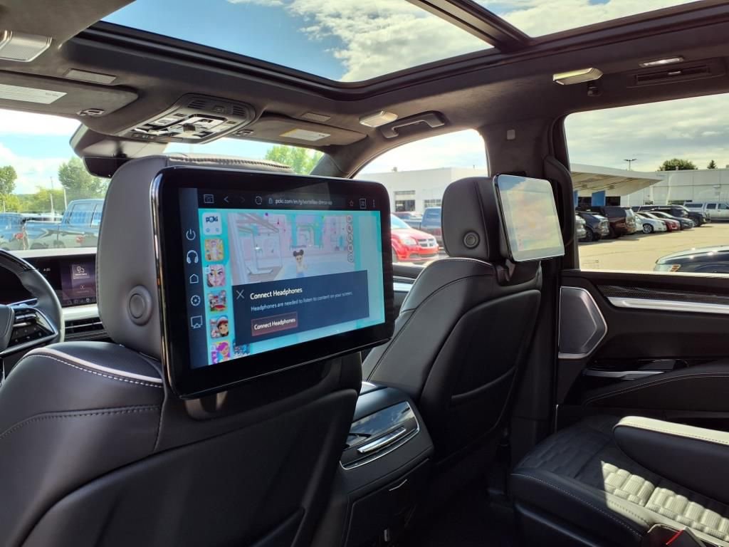 Thumbnail: 2025 Cadillac Escalade - 12