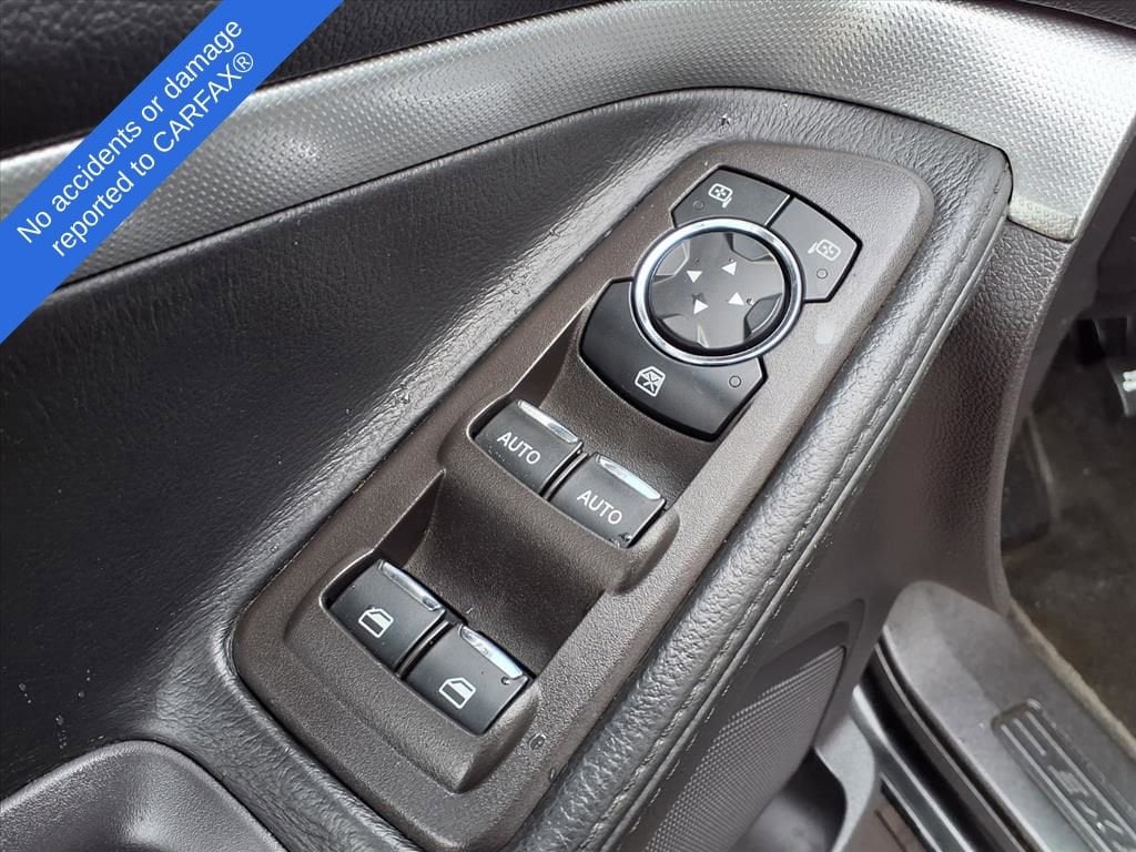 Thumbnail: 2014 Ford Explorer - 16