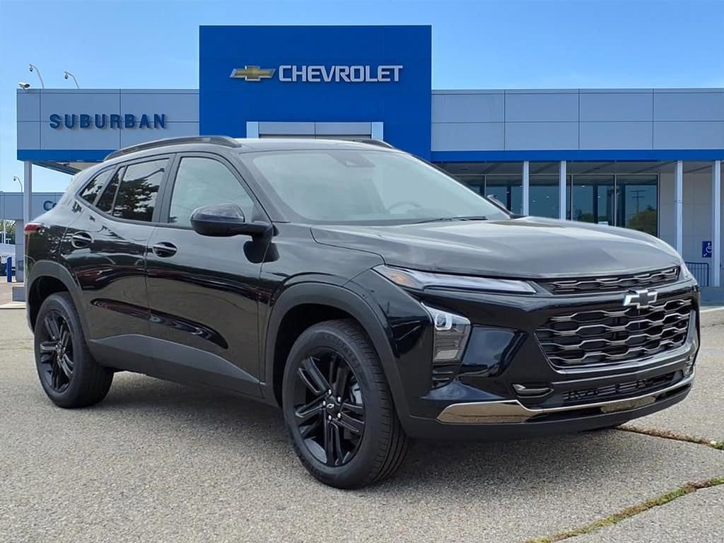 Thumbnail: 2025 Chevrolet Trax - 3