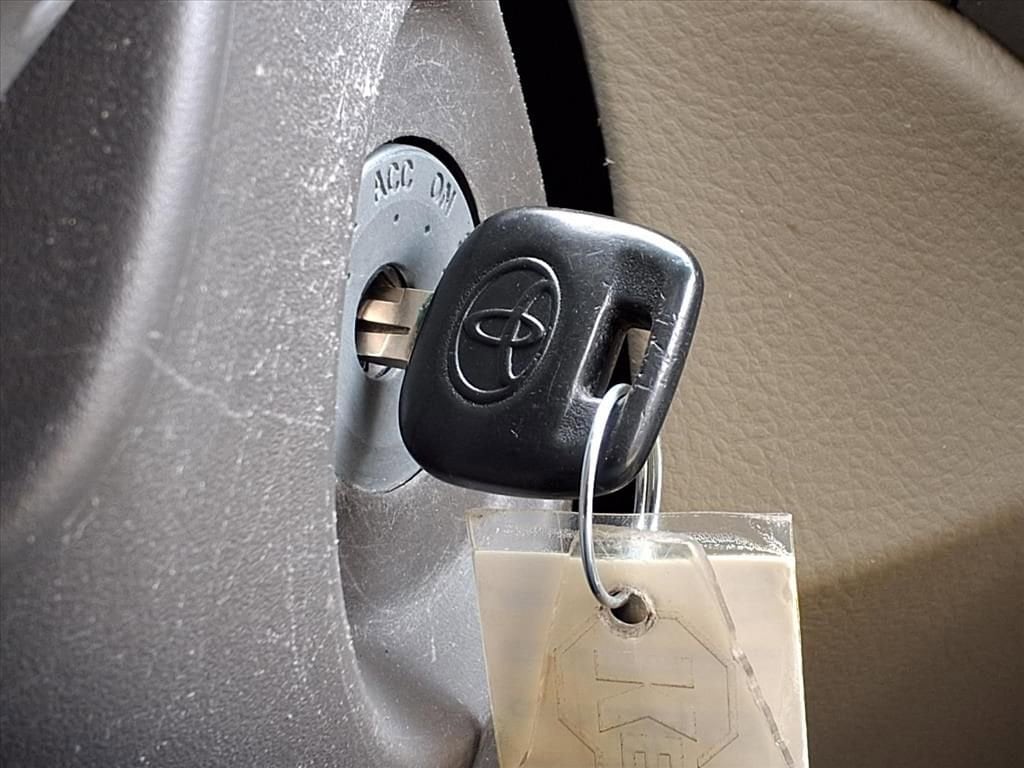 Thumbnail: 2009 Toyota Yaris - 29