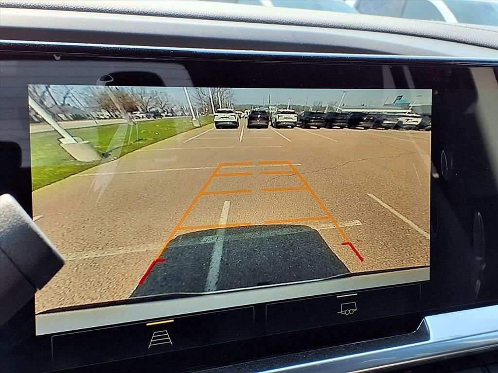 Thumbnail: 2026 Chevrolet Silverado 1500 - 17