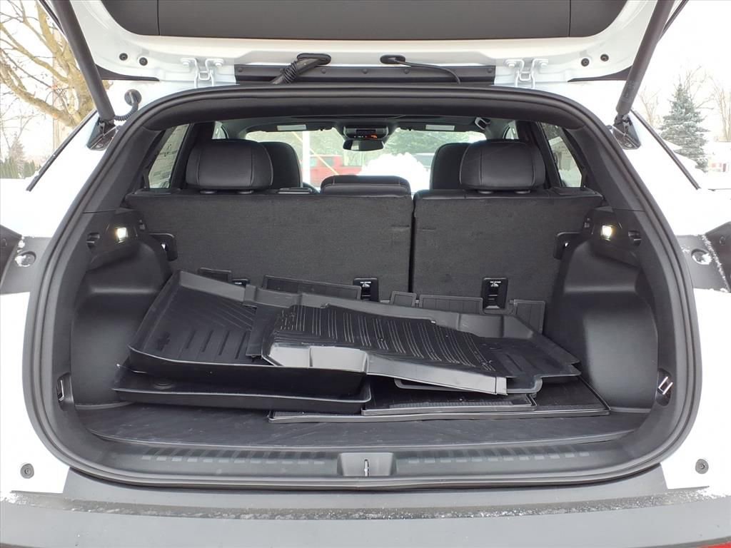 Thumbnail: 2026 Chevrolet Blazer EV - 8