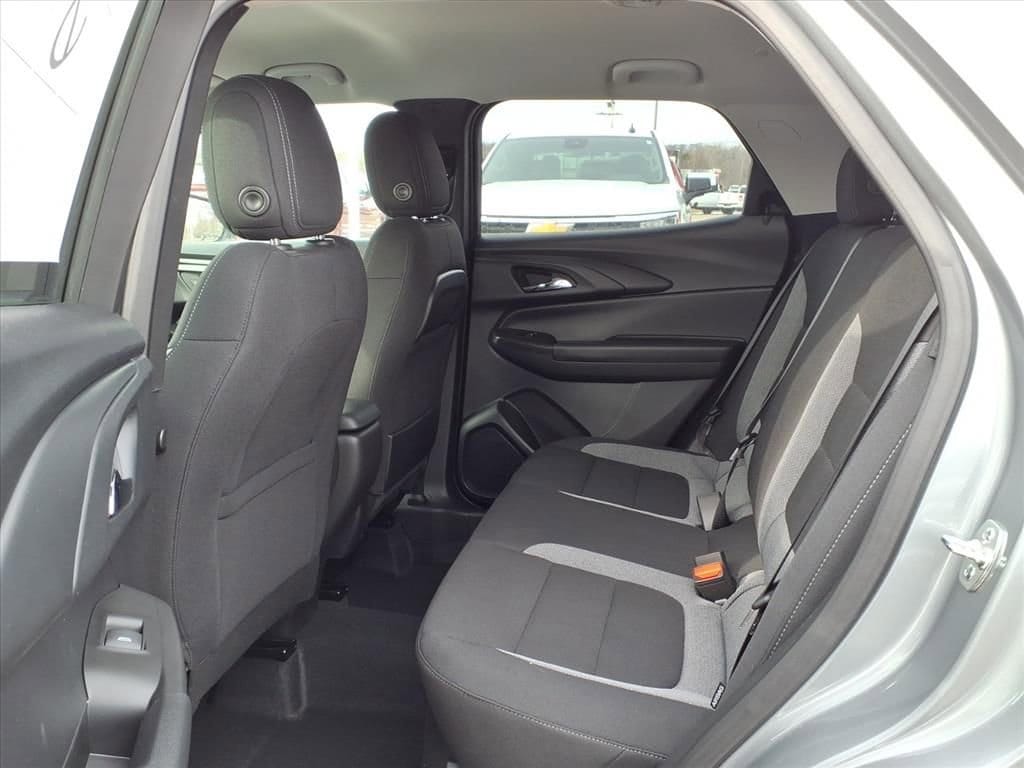 Thumbnail: 2026 Chevrolet TrailBlazer - 10